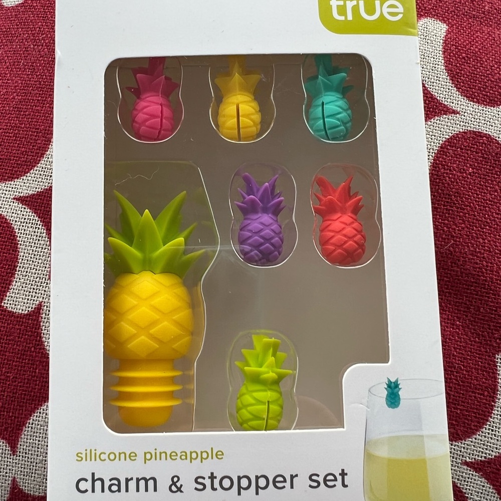 Wine stopper and wine glass charms
